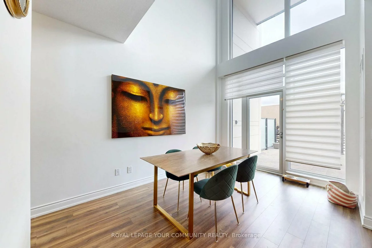 9618, Yonge, North Richvale, Richmond Hill