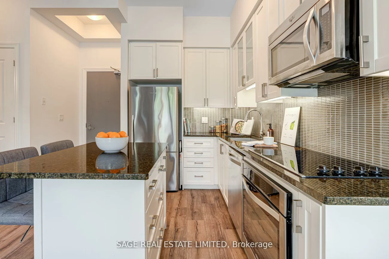 9090, Yonge, South Richvale, Richmond Hill