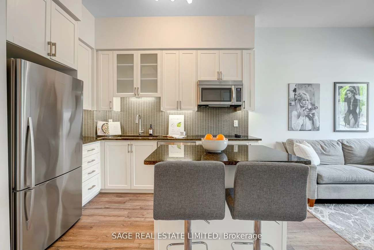 9090, Yonge, South Richvale, Richmond Hill