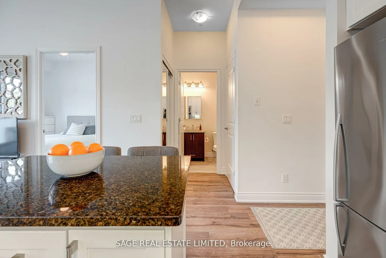 9090, Yonge, South Richvale, Richmond Hill