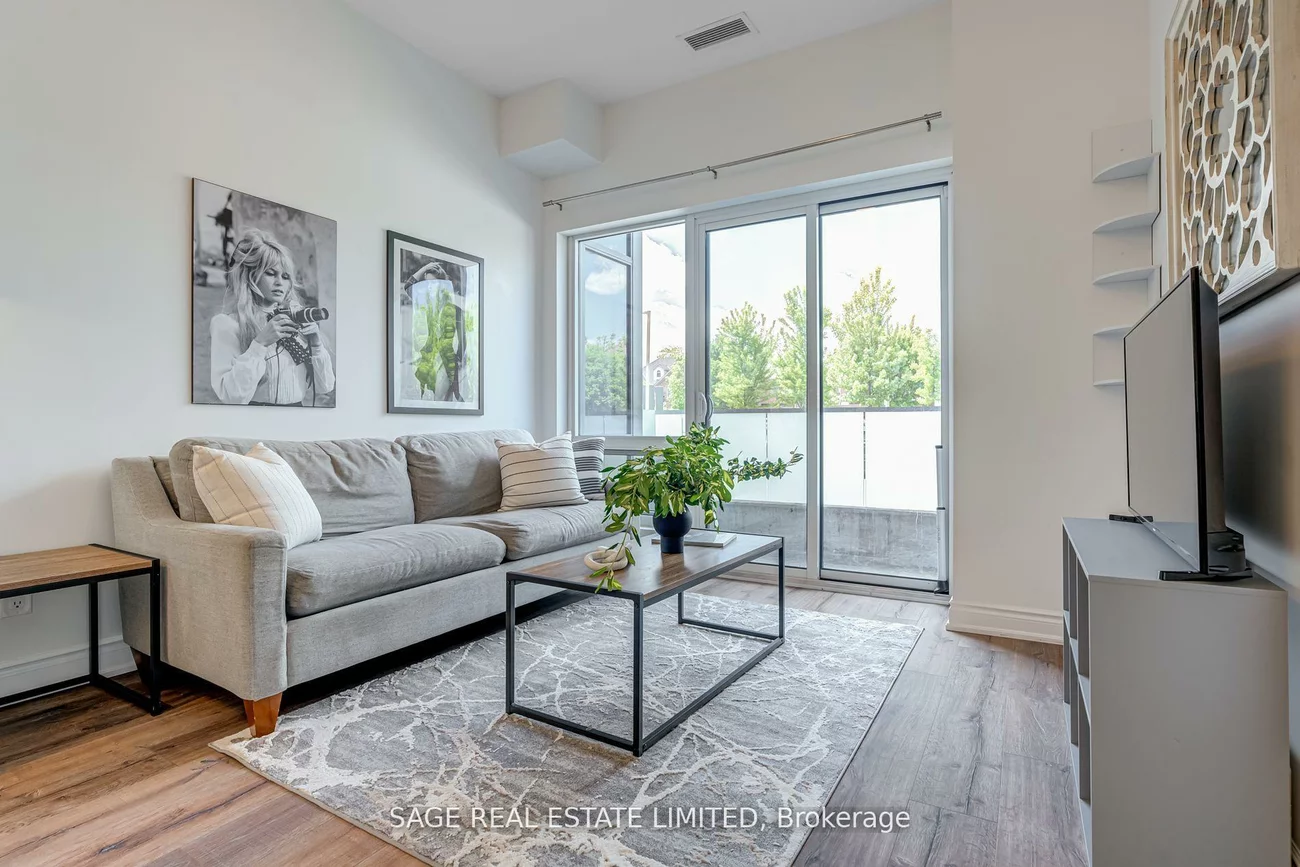 9090, Yonge, South Richvale, Richmond Hill