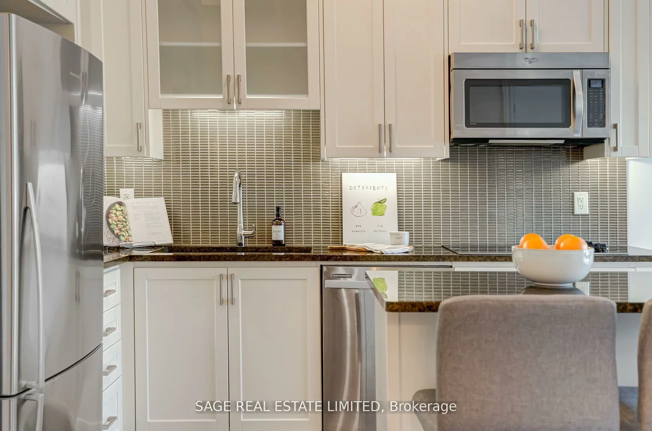 9090, Yonge, South Richvale, Richmond Hill