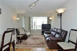 330, Red Maple, Langstaff, Richmond Hill