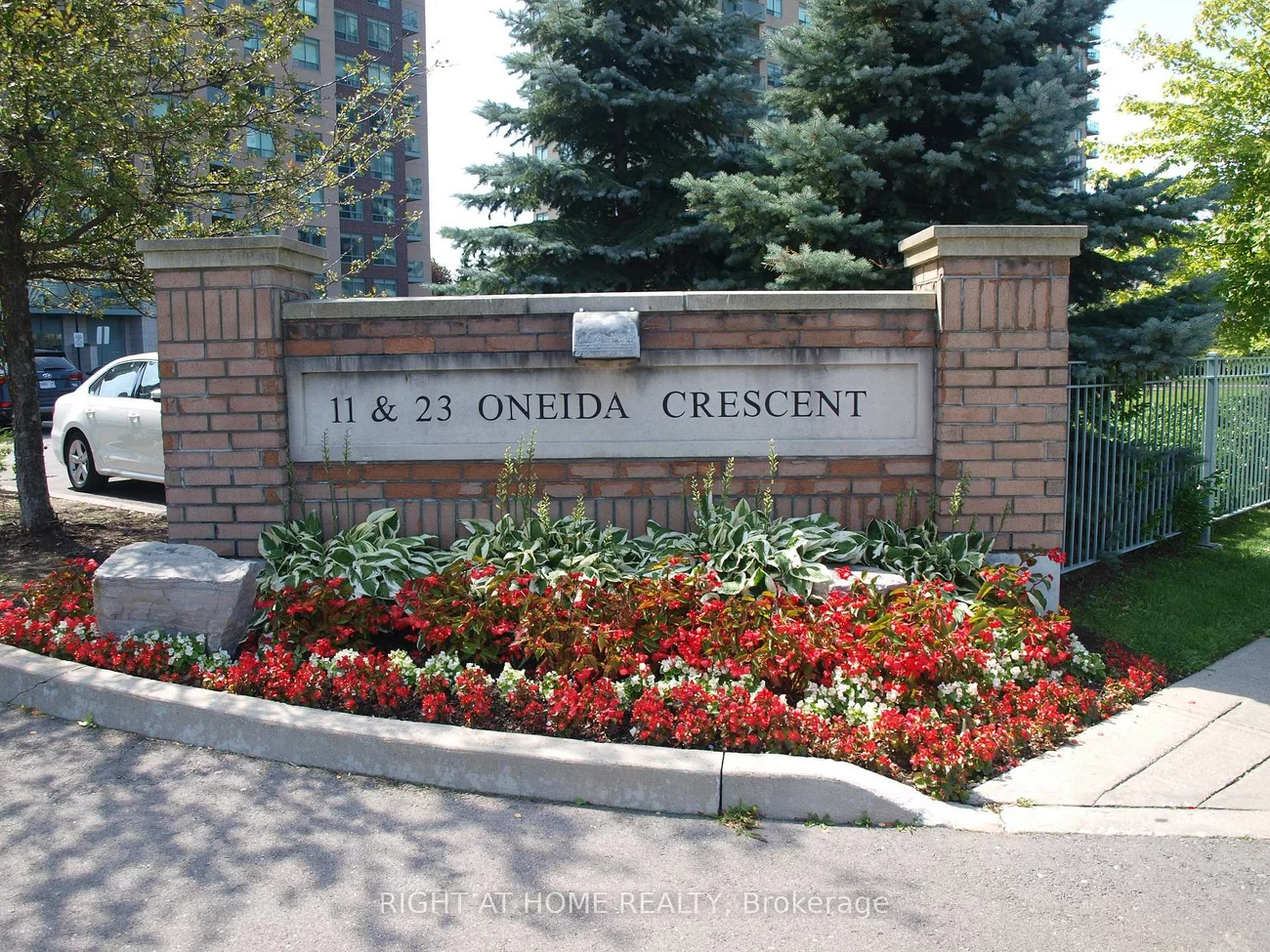 11, Oneida, Langstaff, Richmond Hill