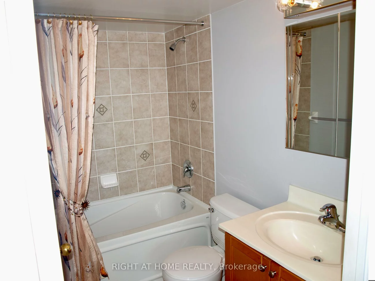 11, Oneida, Langstaff, Richmond Hill