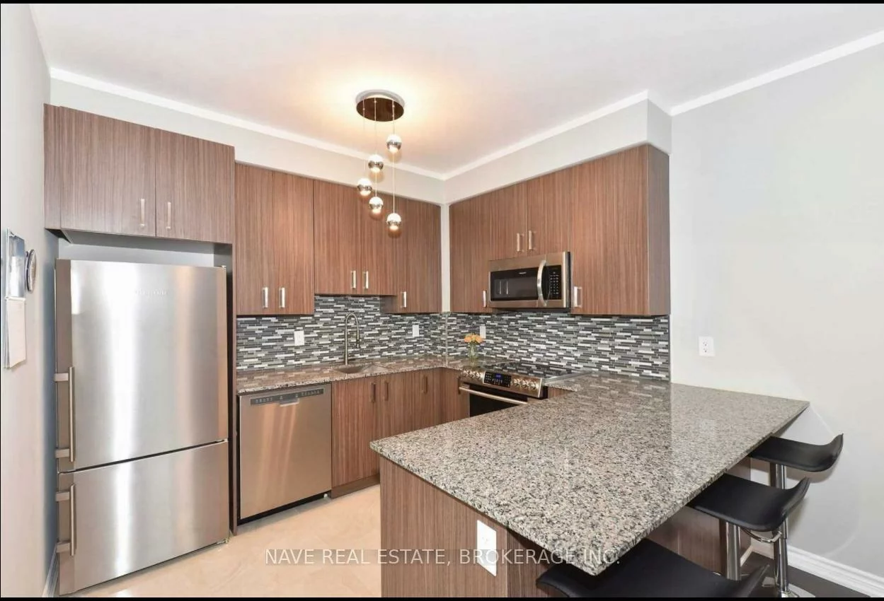 11611, Yonge, Jefferson, Richmond Hill