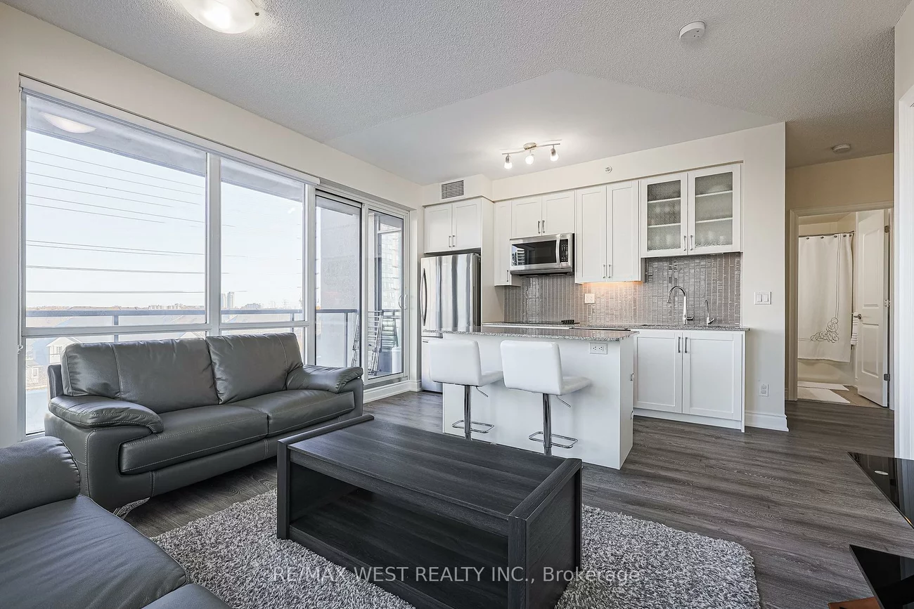 9088, Yonge, South Richvale, Richmond Hill