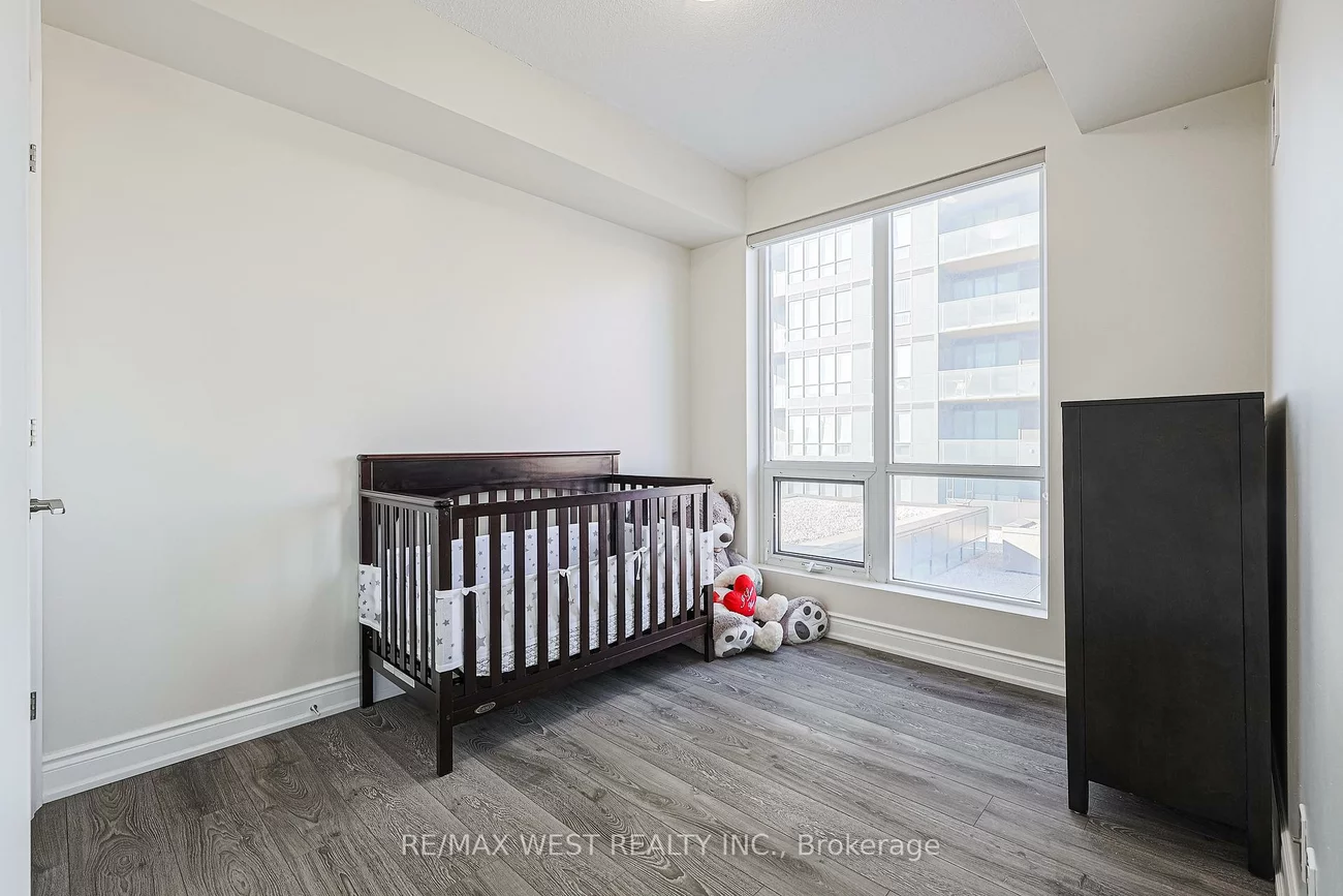 9088, Yonge, South Richvale, Richmond Hill