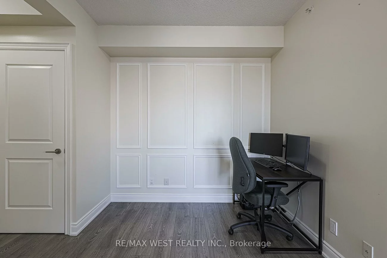 9088, Yonge, South Richvale, Richmond Hill