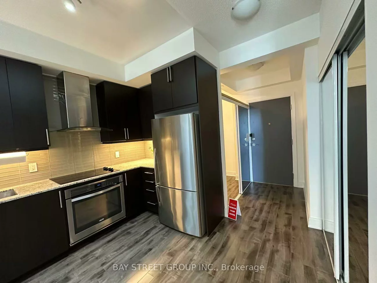 9608, Yonge, North Richvale, Richmond Hill