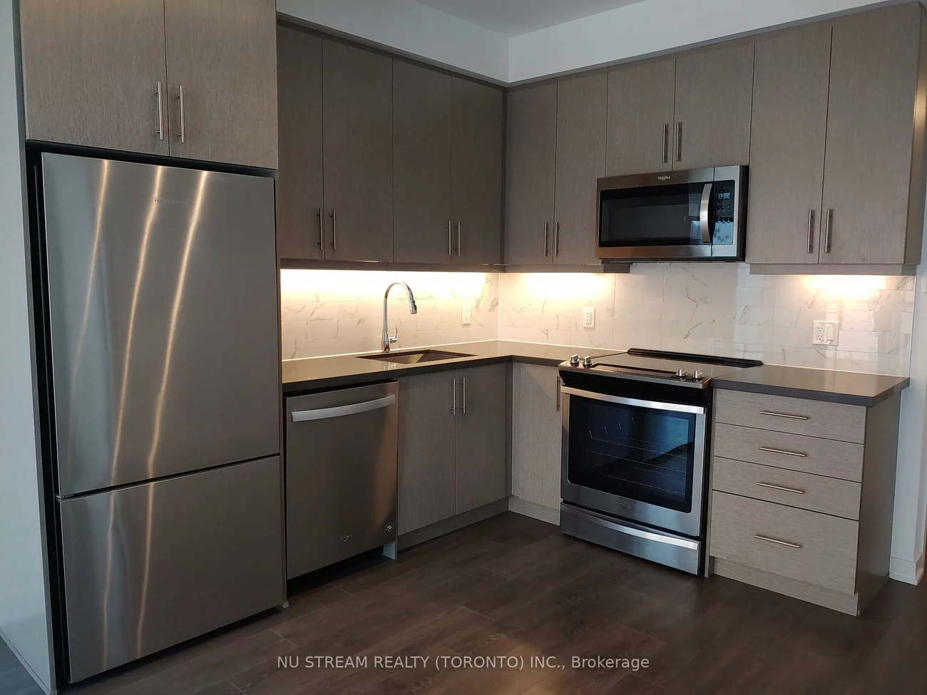 85, Oneida, Langstaff, Richmond Hill