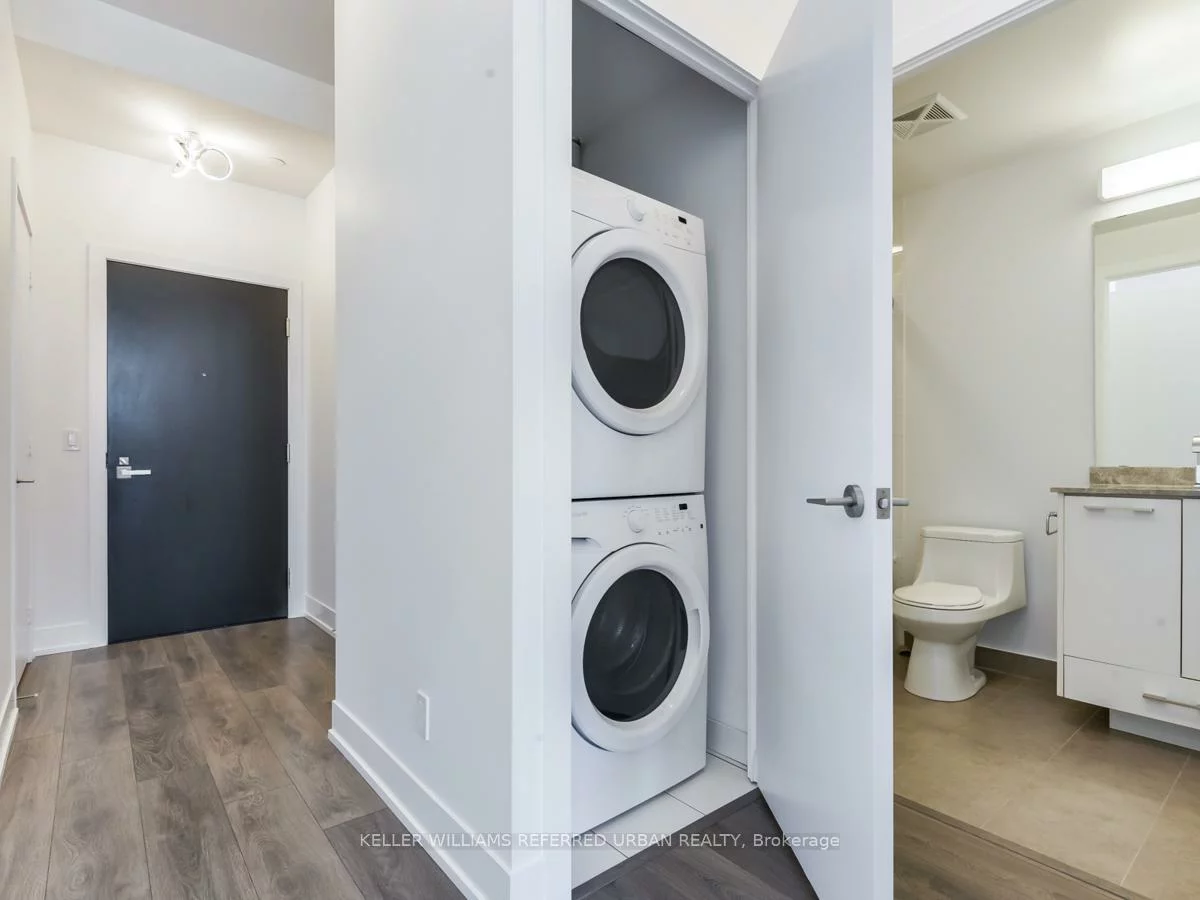 9471, Yonge, Observatory, Richmond Hill