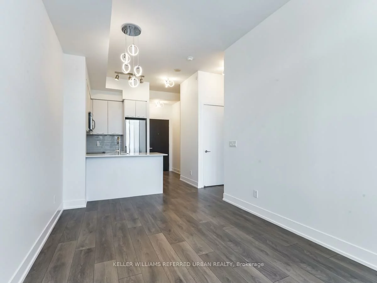 9471, Yonge, Observatory, Richmond Hill