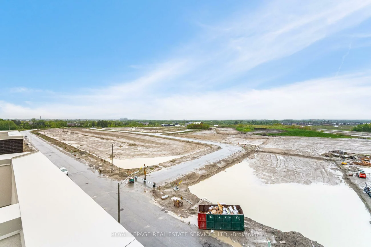 65, Saigon, Rural Richmond Hill, Richmond Hill