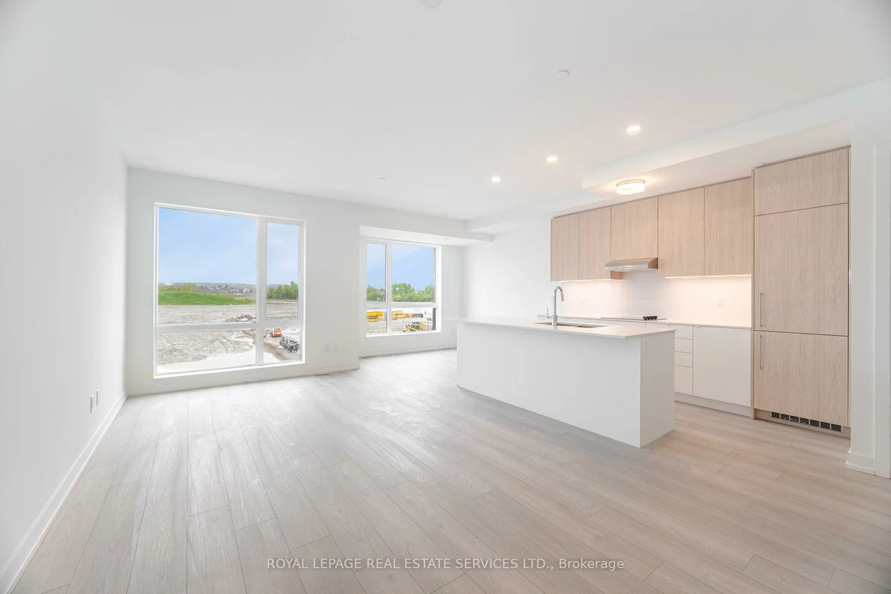 65, Saigon, Rural Richmond Hill, Richmond Hill