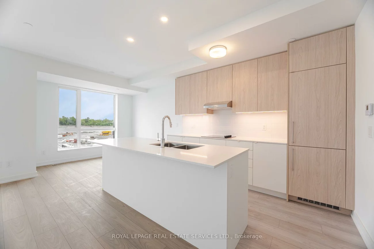 65, Saigon, Rural Richmond Hill, Richmond Hill