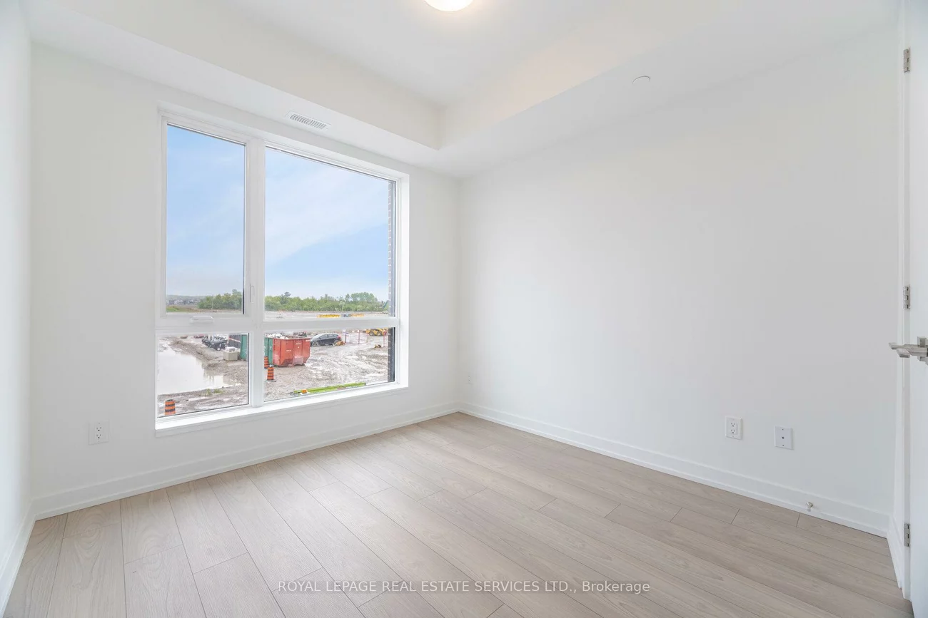 65, Saigon, Rural Richmond Hill, Richmond Hill