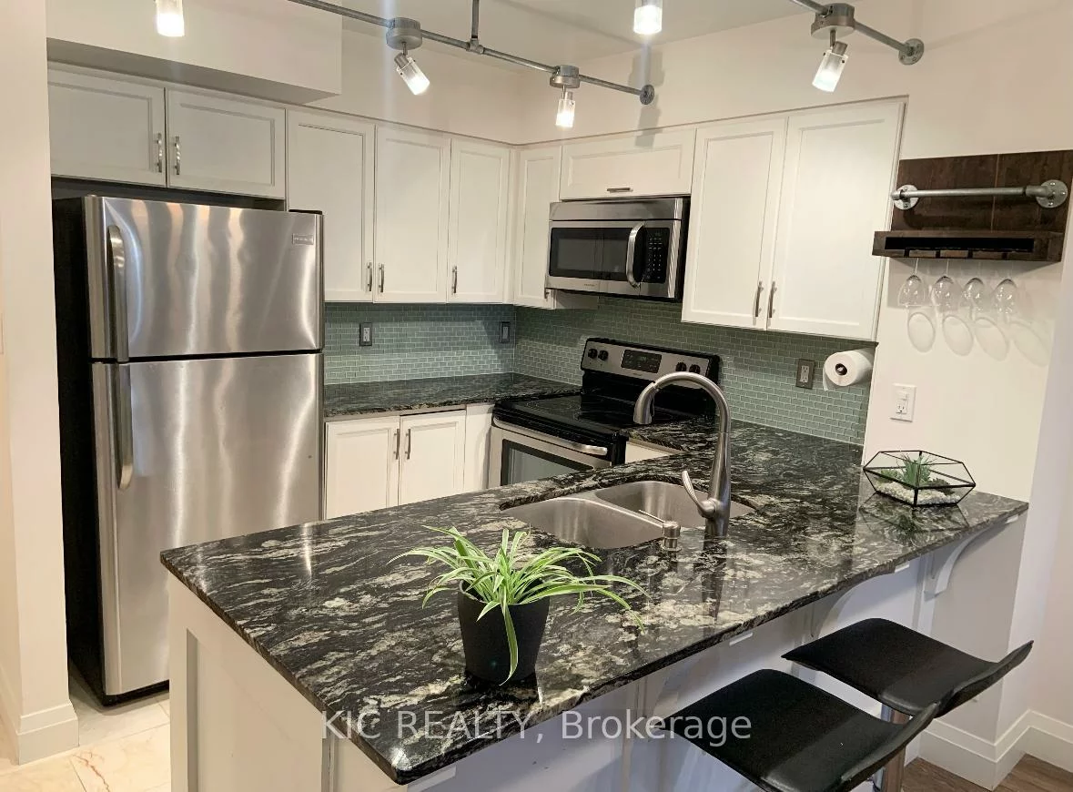 19, NORTHERN HEIGHTS, Langstaff, Richmond Hill