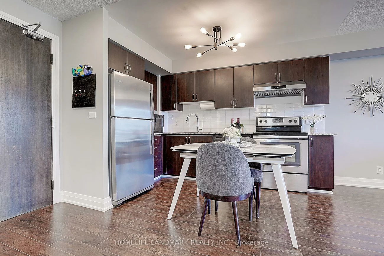370, HWY 7 E, Doncrest, Richmond Hill