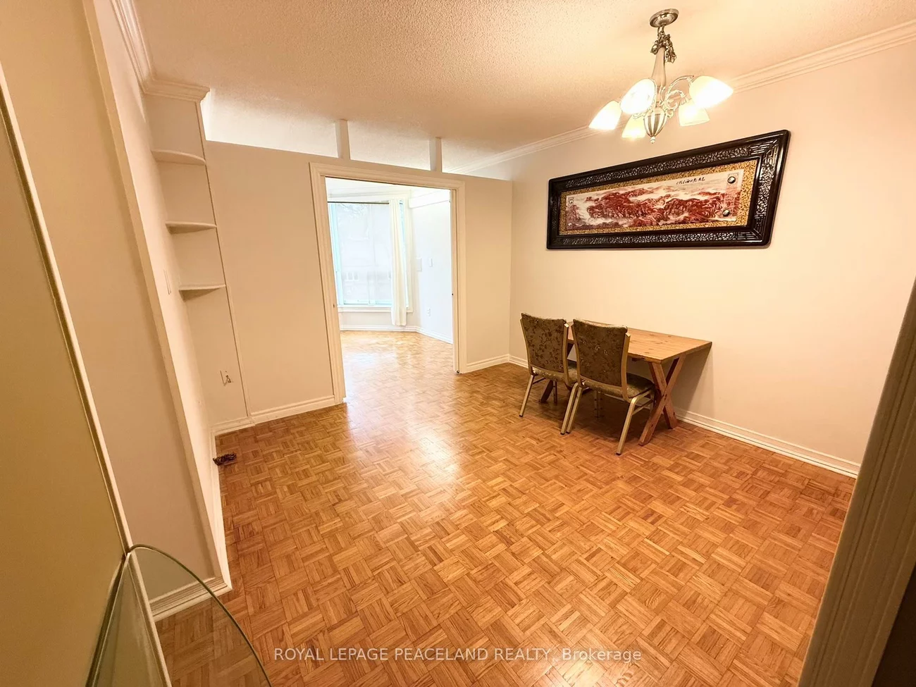9, Chalmers, Doncrest, Richmond Hill