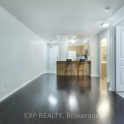 330, Red Maple, Langstaff, Richmond Hill