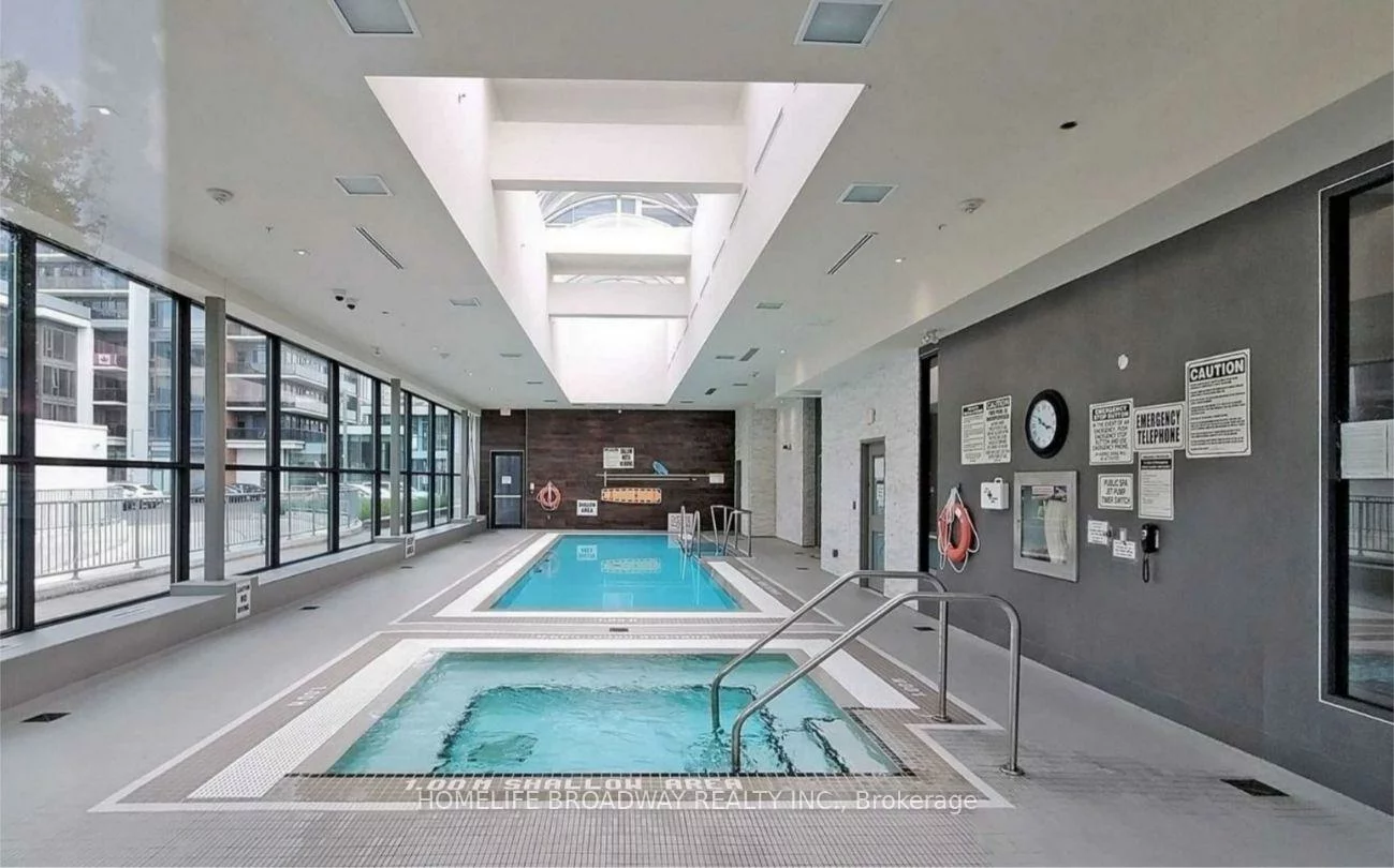 9600, Yonge, North Richvale, Richmond Hill