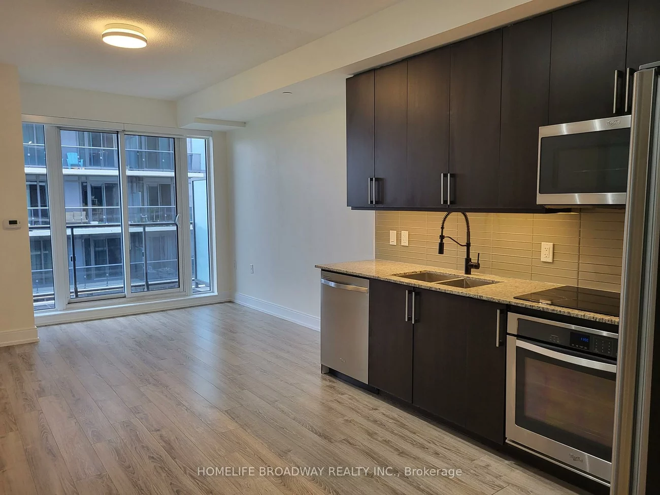 9600, Yonge, North Richvale, Richmond Hill