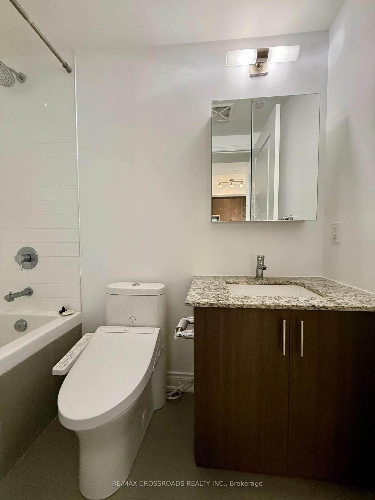 9618, Yonge, North Richvale, Richmond Hill