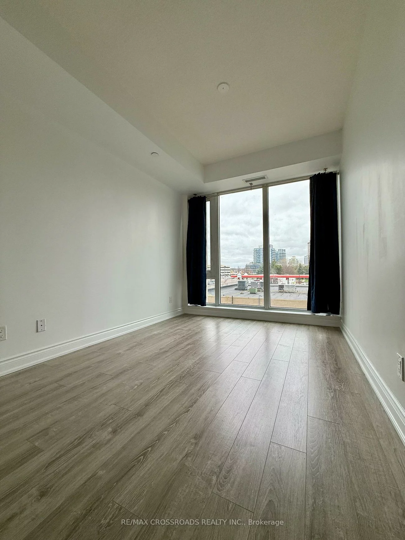 9618, Yonge, North Richvale, Richmond Hill