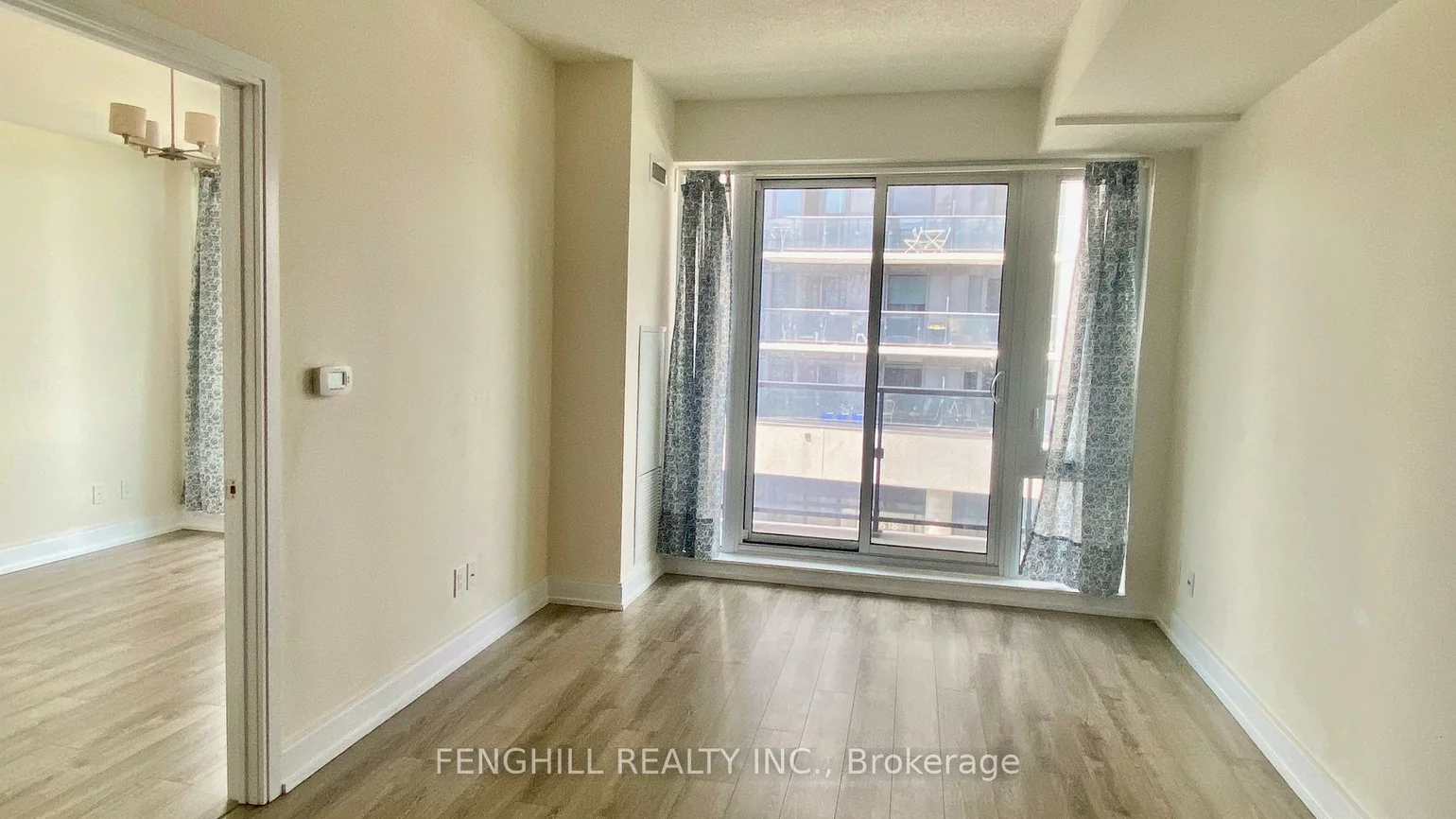 9600, Yonge, North Richvale, Richmond Hill