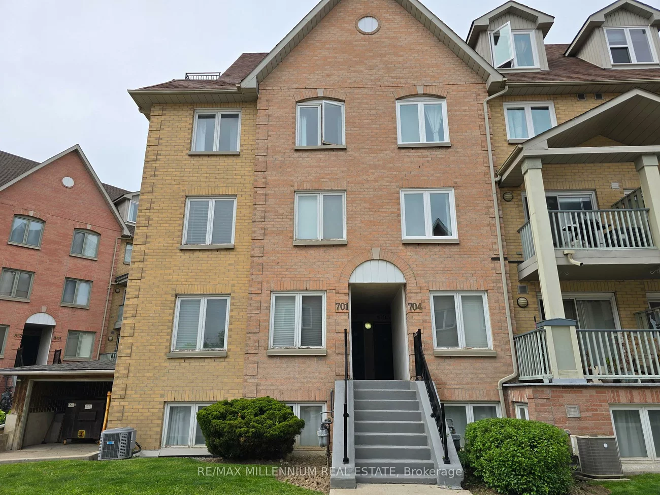 75, Weldrick, Observatory, Richmond Hill