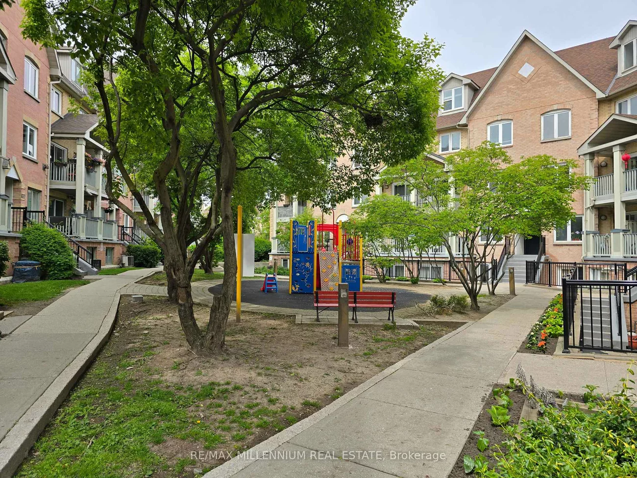 75, Weldrick, Observatory, Richmond Hill
