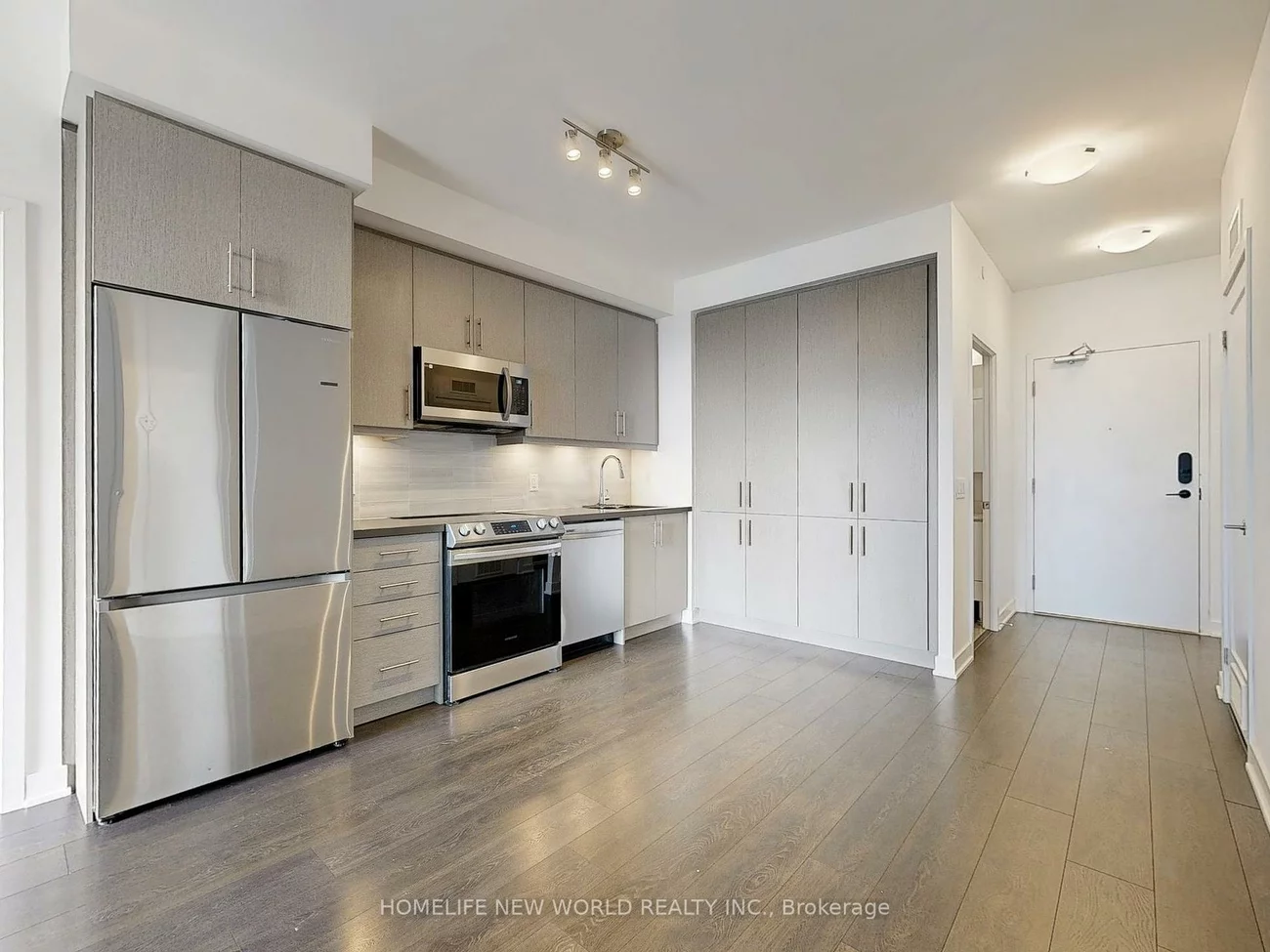 95, Oneida, Langstaff, Richmond Hill