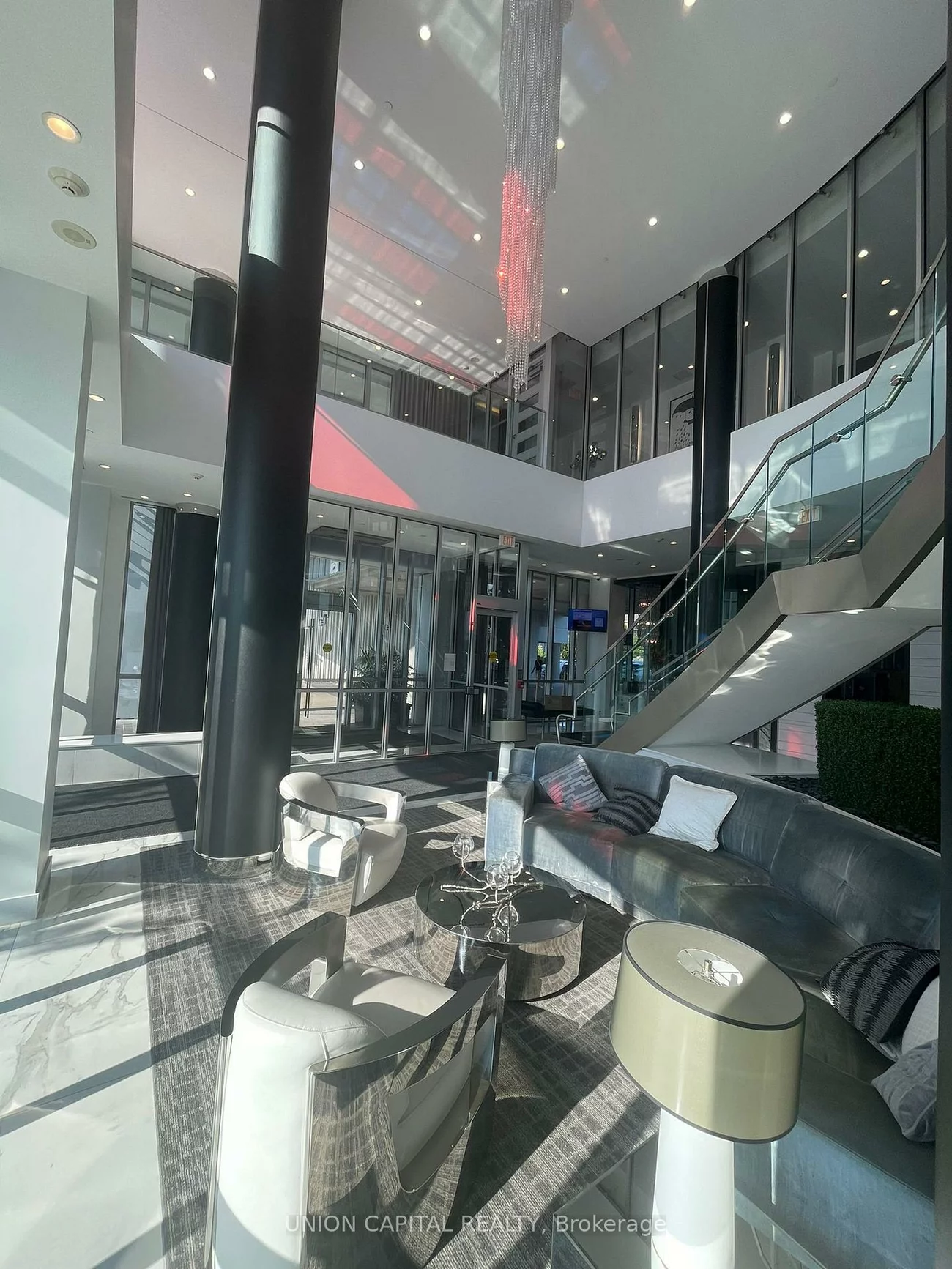 9471, Yonge, Observatory, Richmond Hill