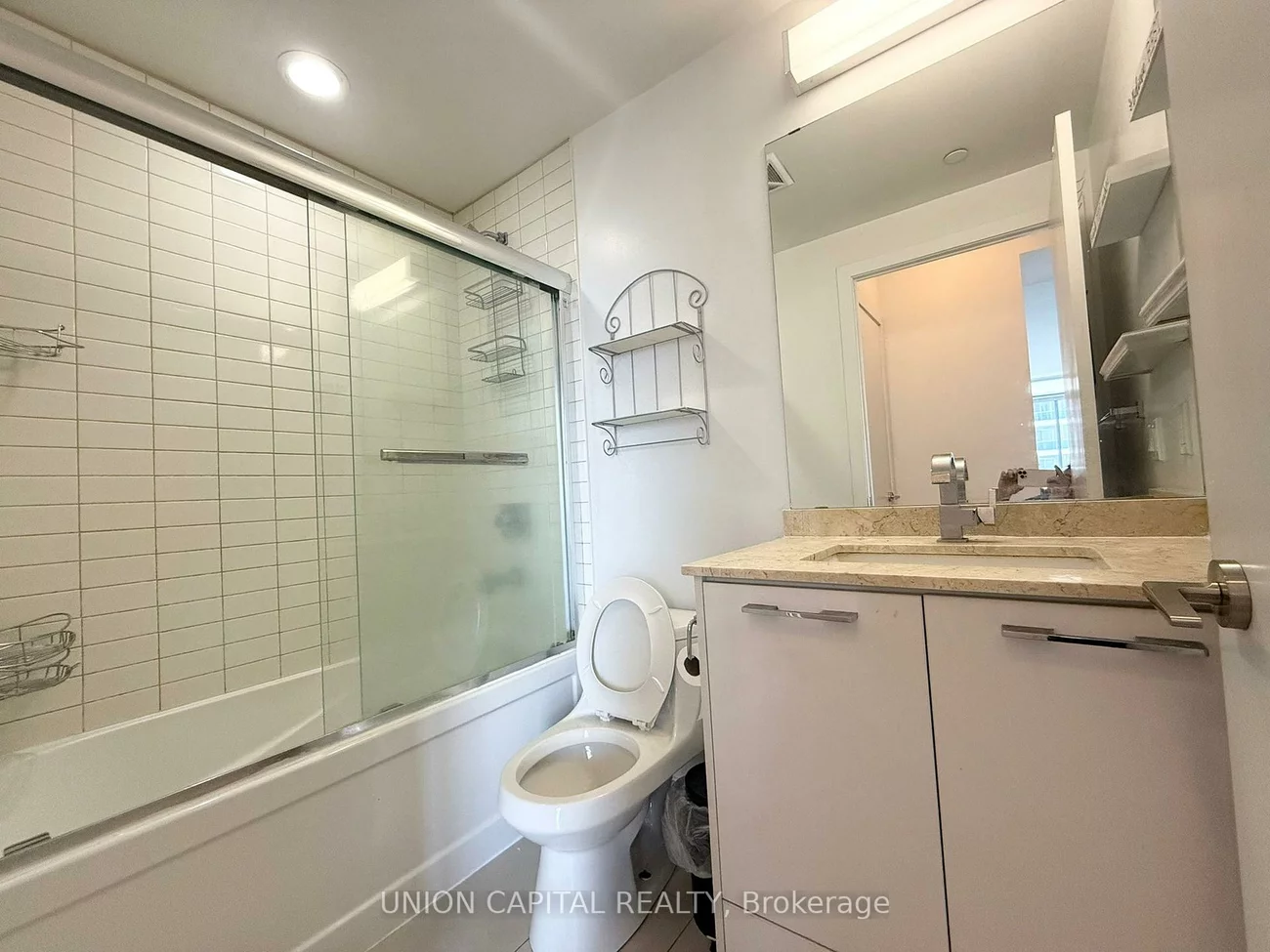 9471, Yonge, Observatory, Richmond Hill