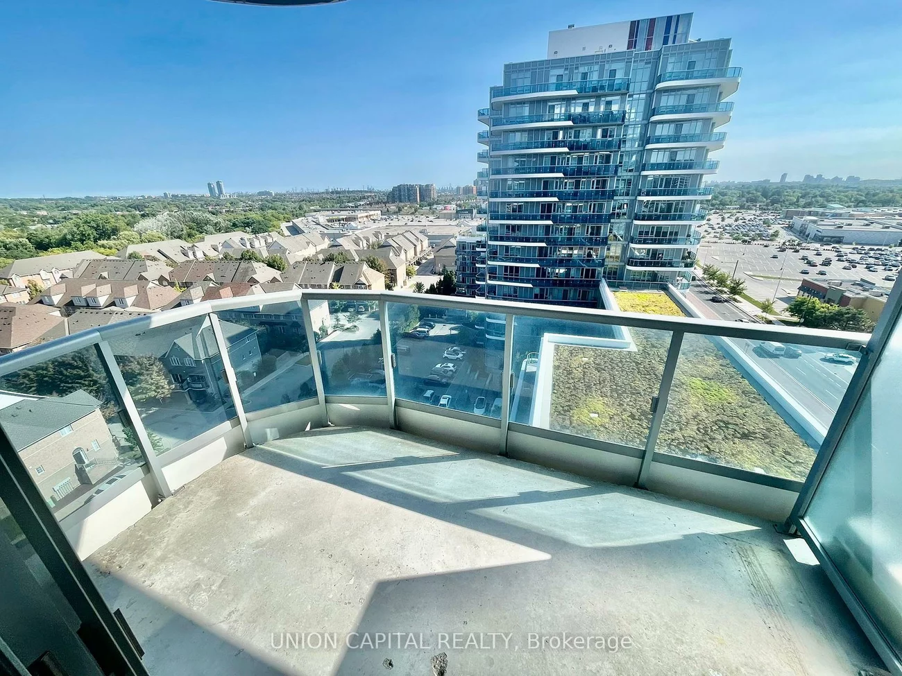 9471, Yonge, Observatory, Richmond Hill