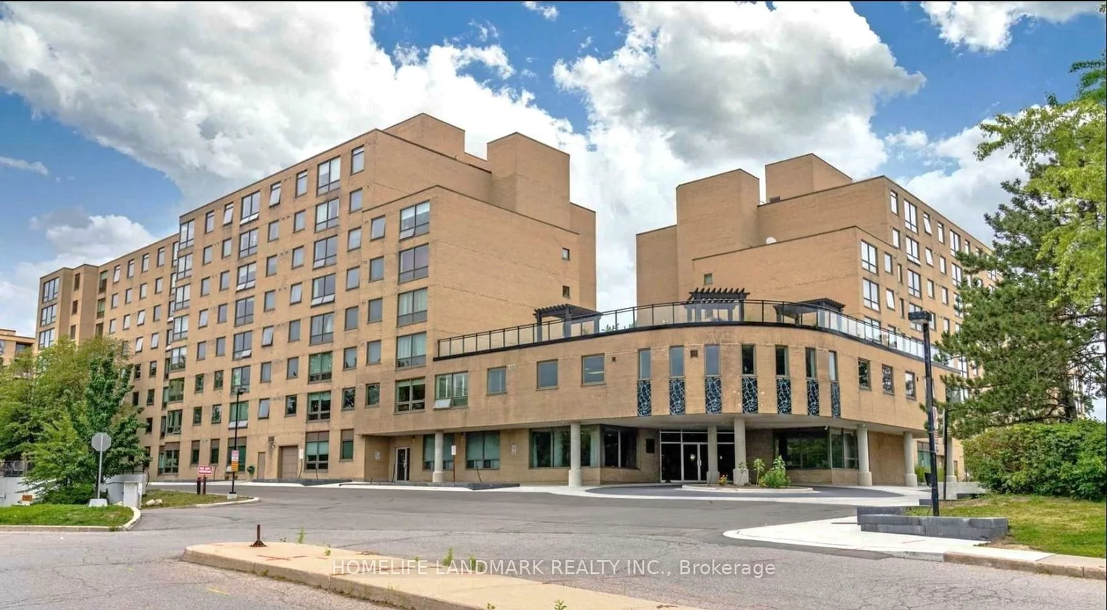 326, Major Mackenzie, Crosby, Richmond Hill