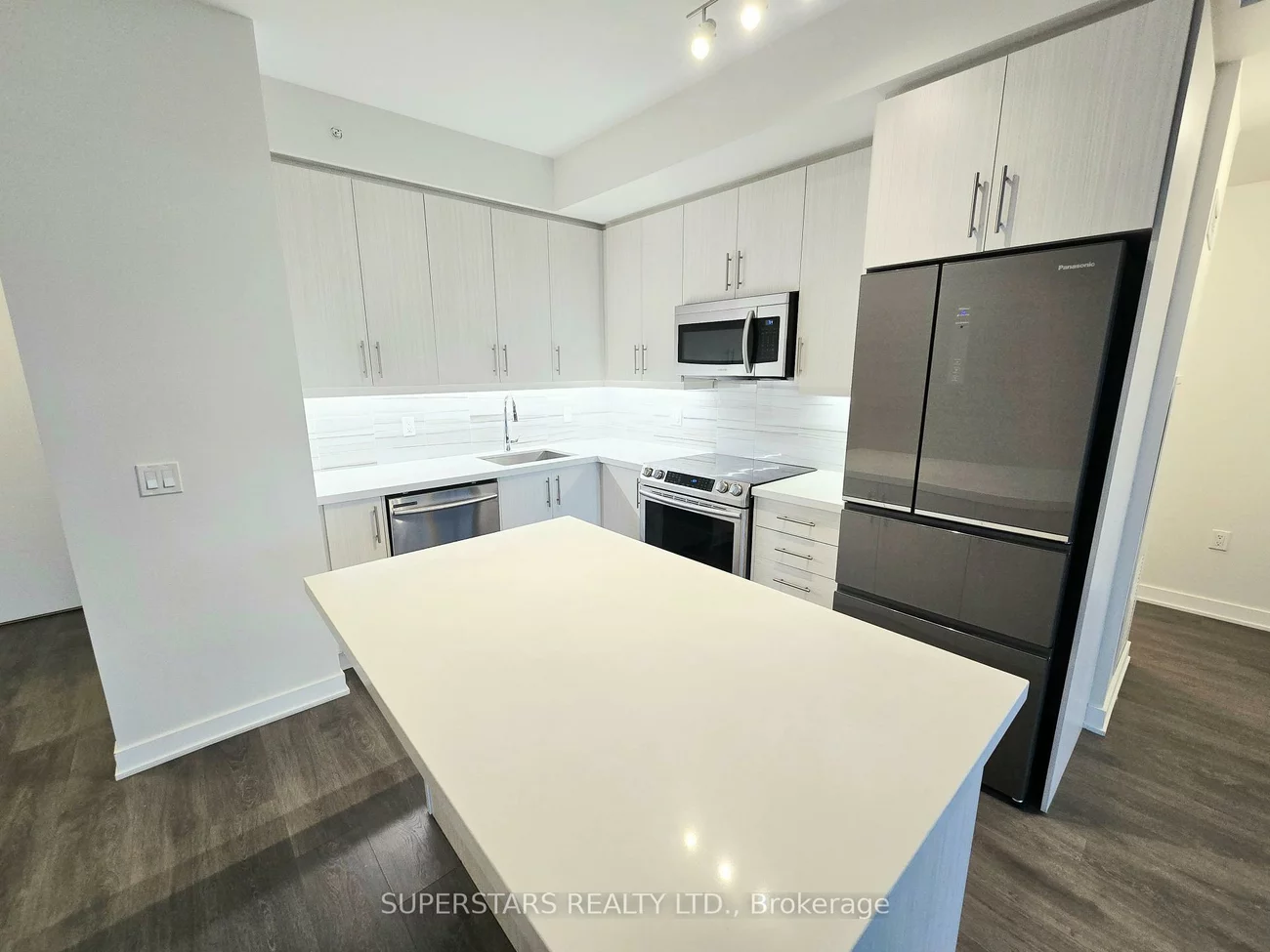 75, Oneida, Langstaff, Richmond Hill