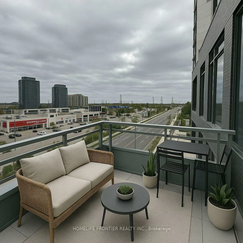 8888, Yonge, South Richvale, Richmond Hill