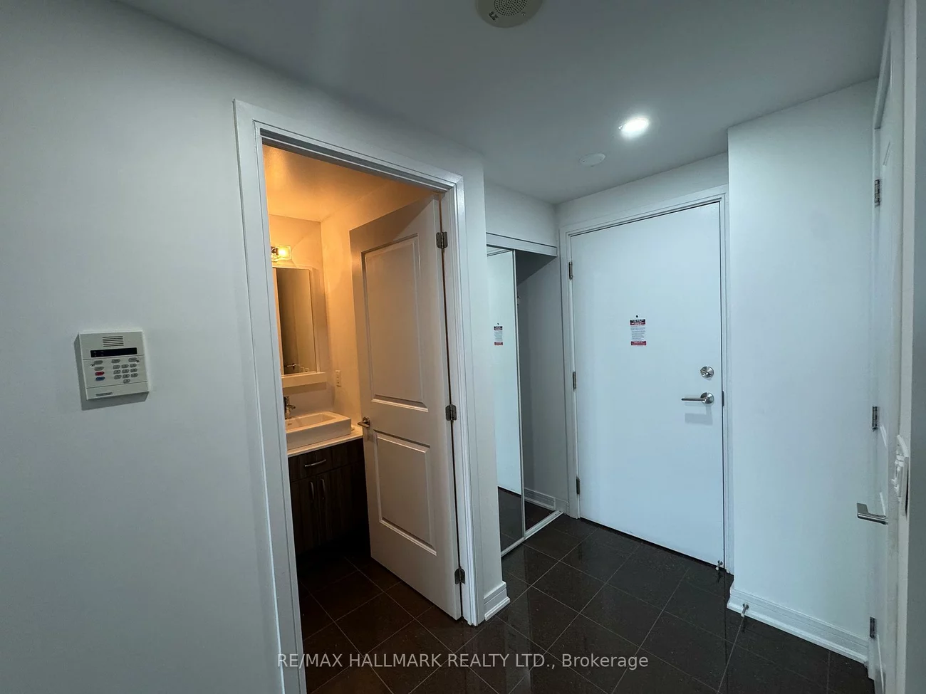 9205, Yonge, Langstaff, Richmond Hill