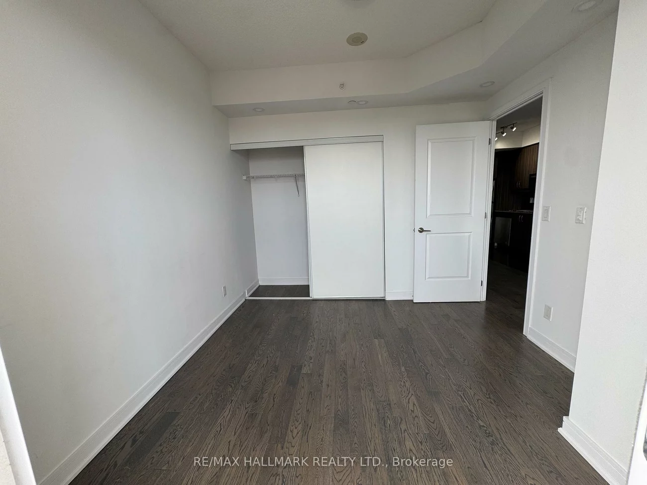 9205, Yonge, Langstaff, Richmond Hill
