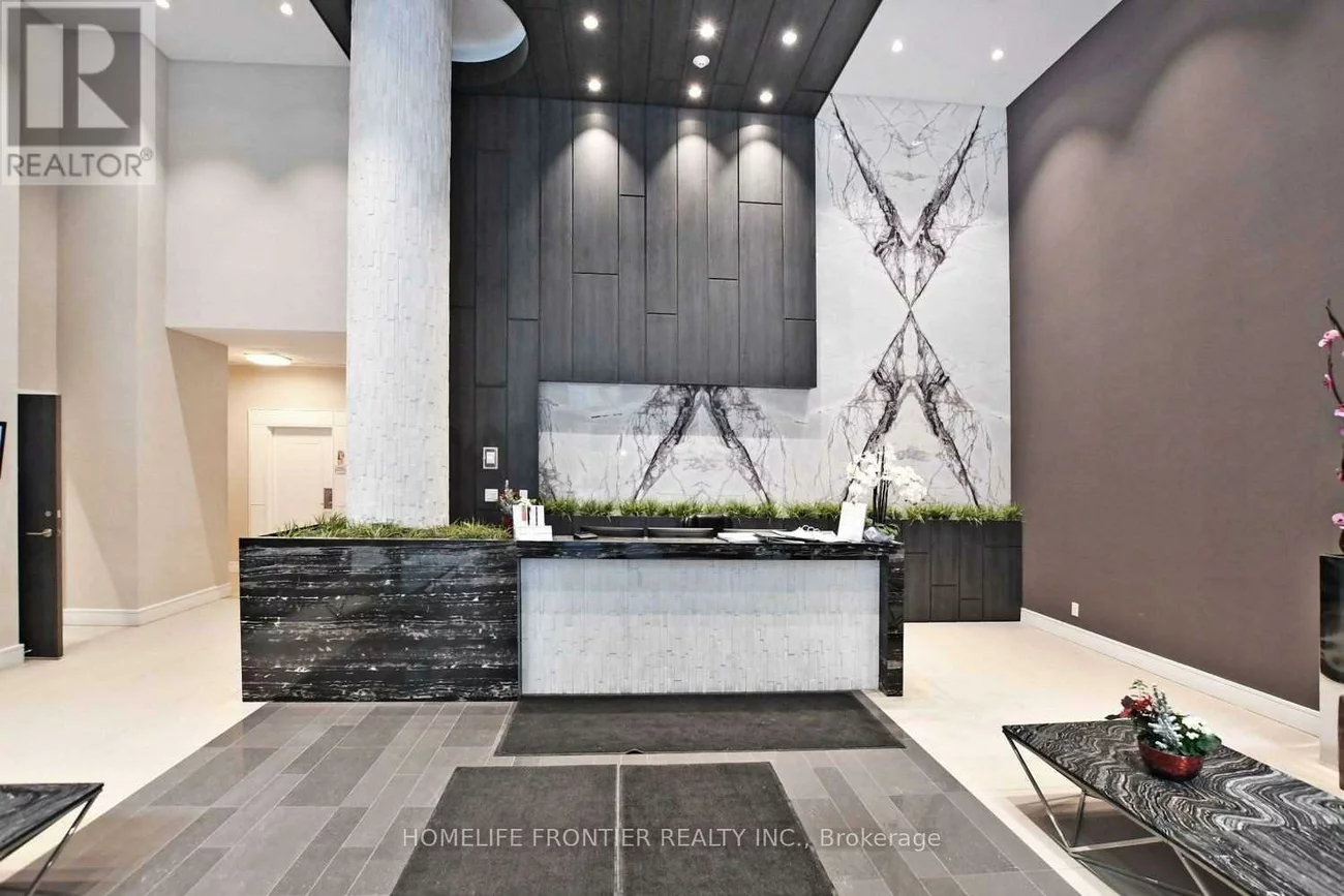9191, Yonge, Langstaff, Richmond Hill