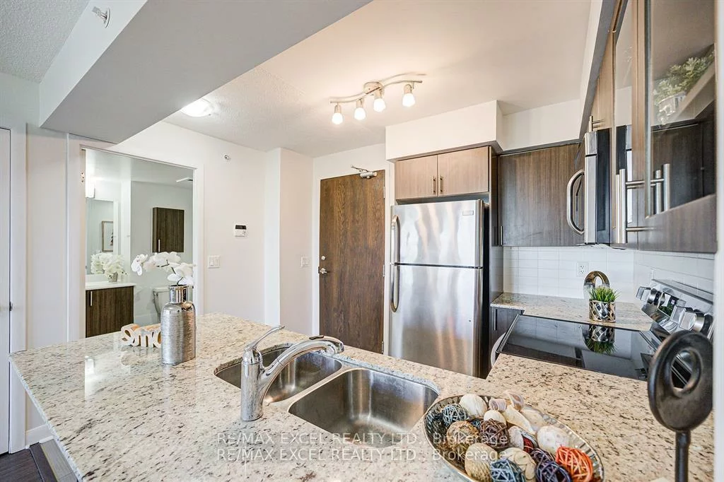 75, Norman Bethune, Beaver Creek Business Park, Richmond Hill