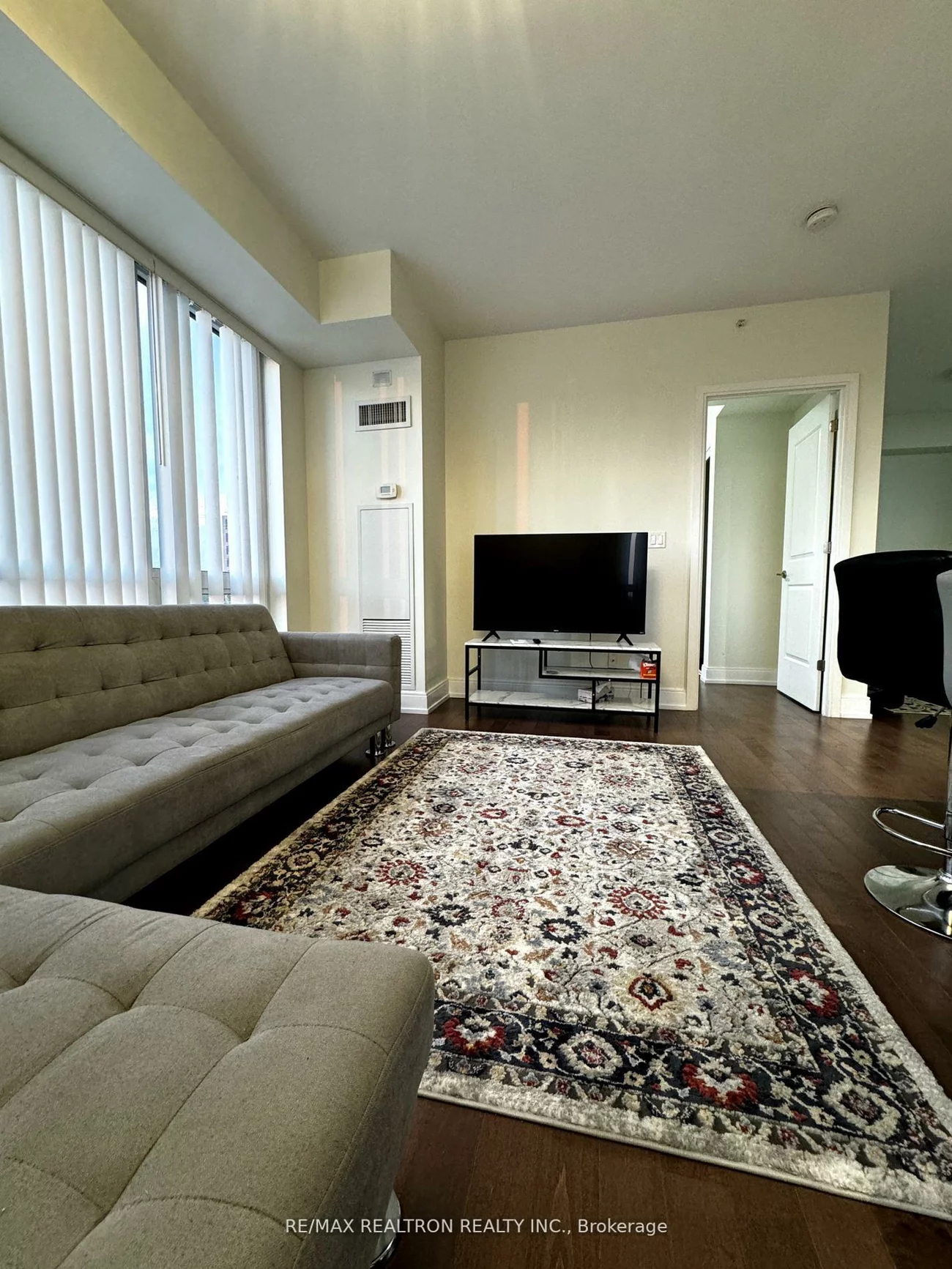 9090, Yonge, South Richvale, Richmond Hill