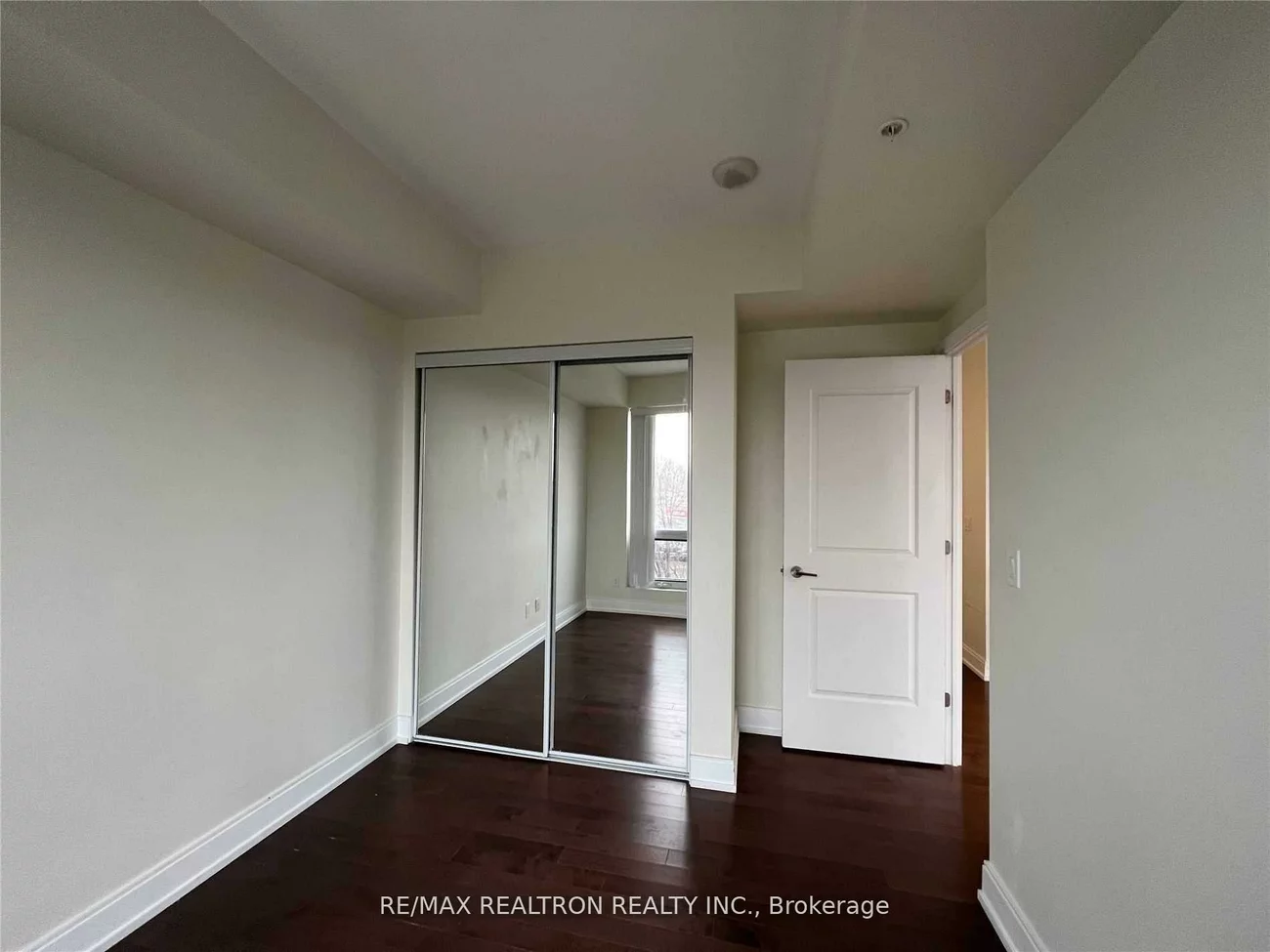 9090, Yonge, South Richvale, Richmond Hill