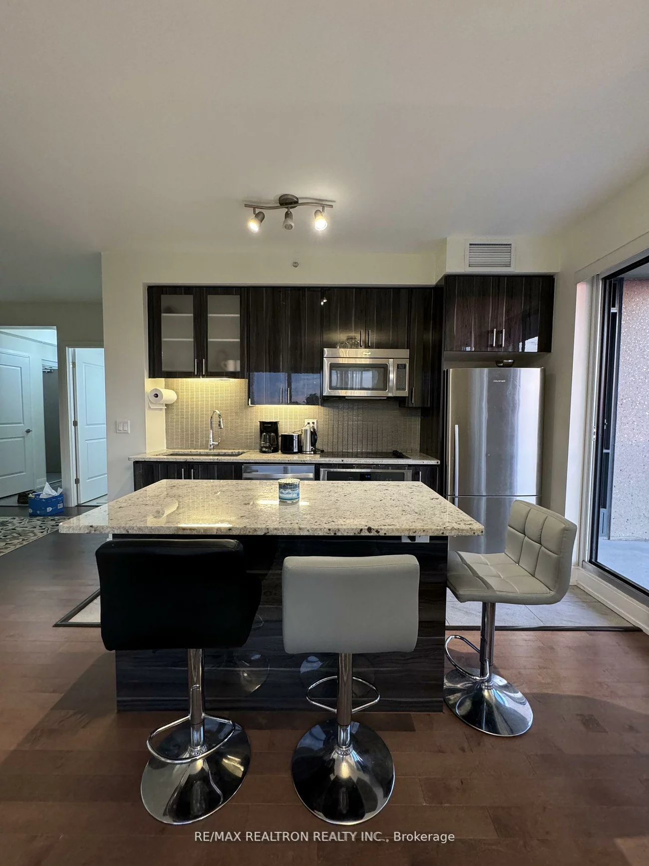 9090, Yonge, South Richvale, Richmond Hill