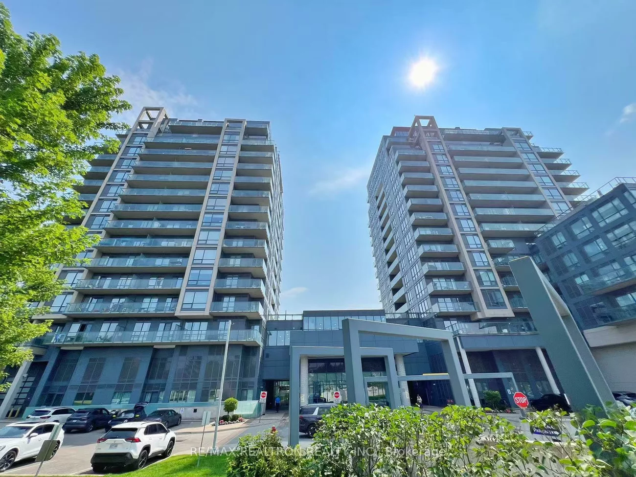 9088, Yonge, South Richvale, Richmond Hill