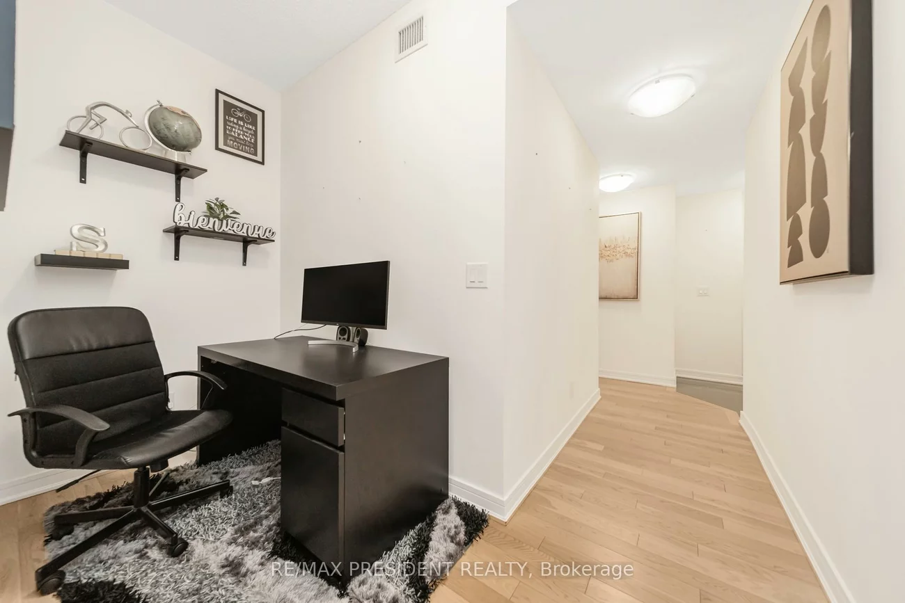 9191, Yonge, Langstaff, Richmond Hill