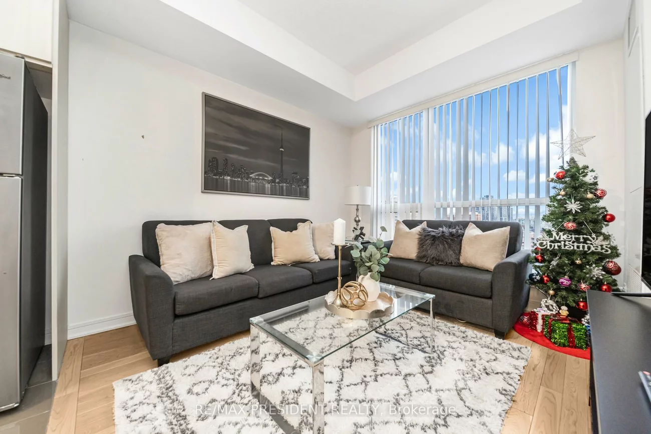 9191, Yonge, Langstaff, Richmond Hill