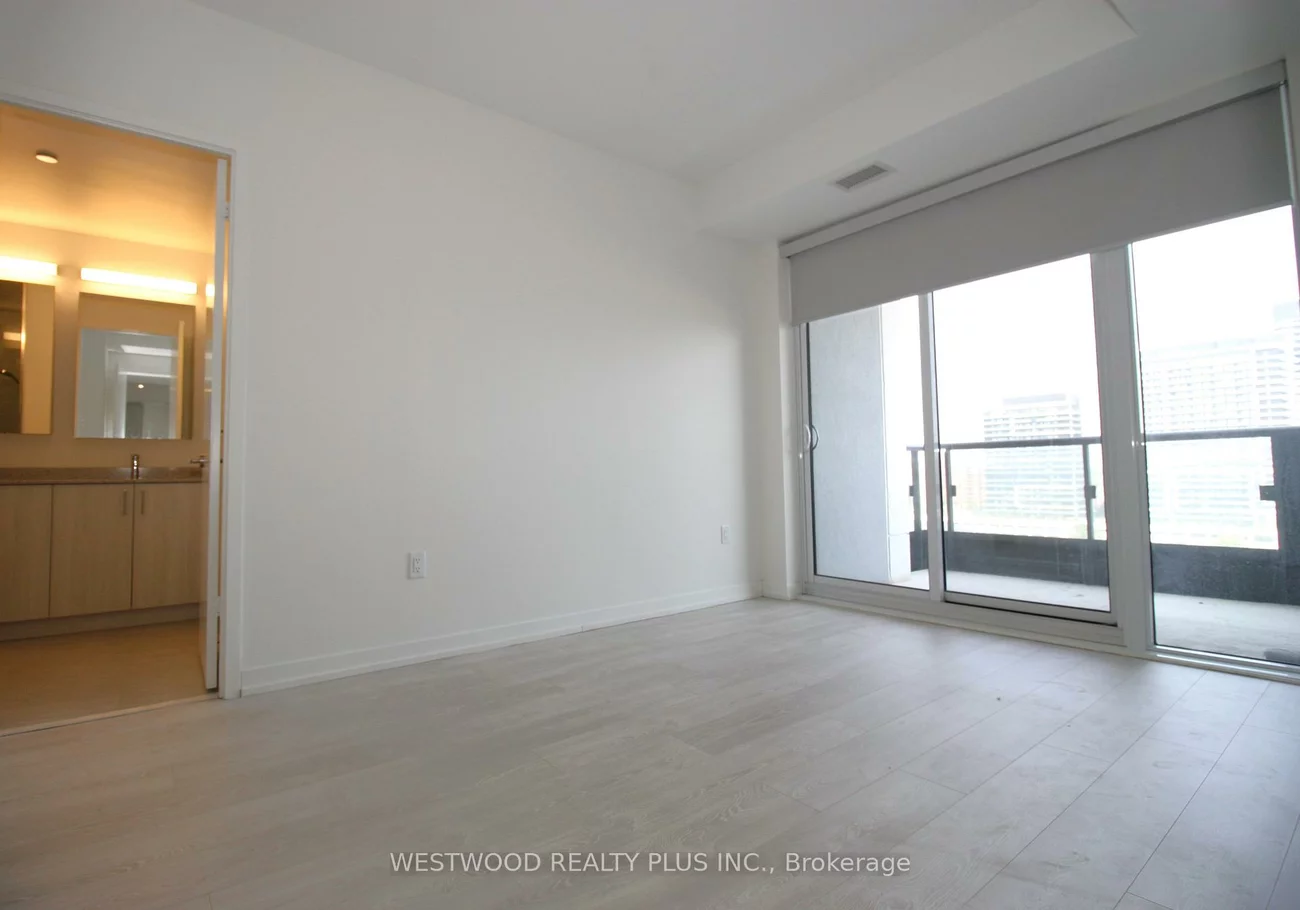 8868, Yonge, South Richvale, Richmond Hill